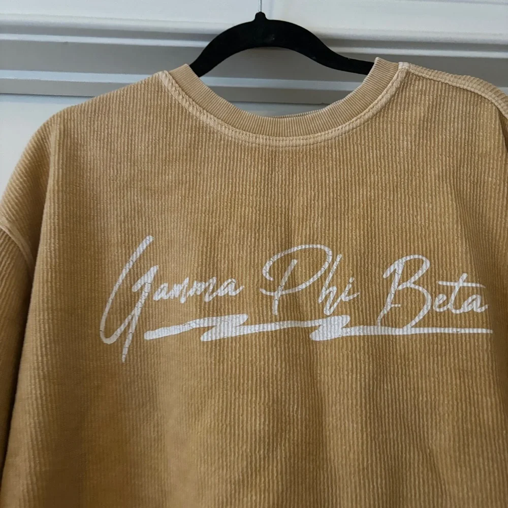 GAMMA PHI BETA CREWNECK - Picture 2 of 4